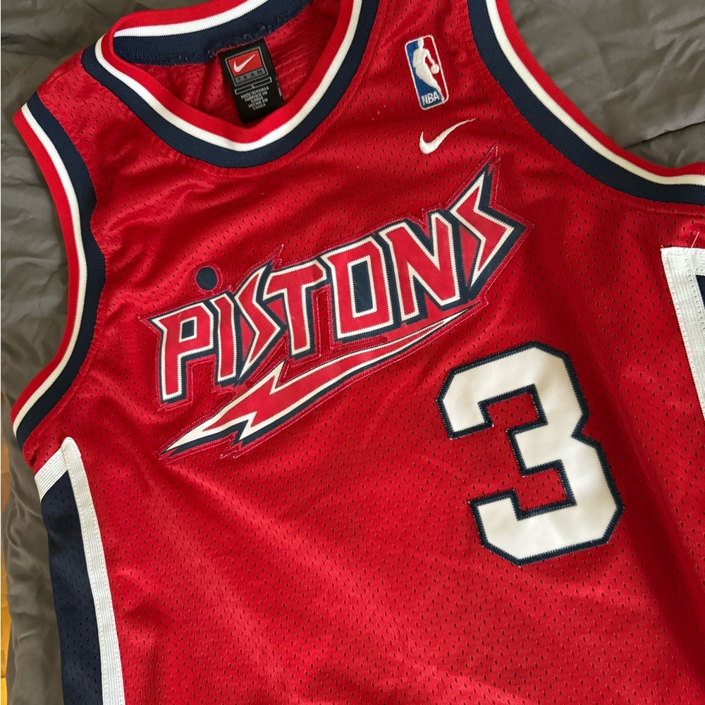 Retro Detroit Pistons jersey!!!! VERY RARE